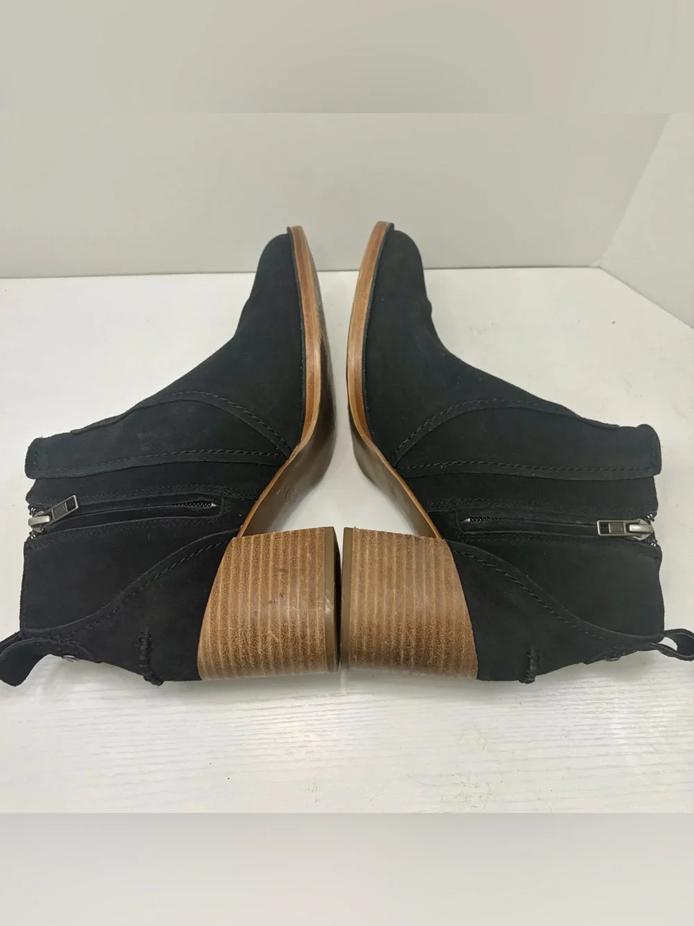 UGG Leahy Suede Ankle Boot Black Buckle Accent Size 8 1/2